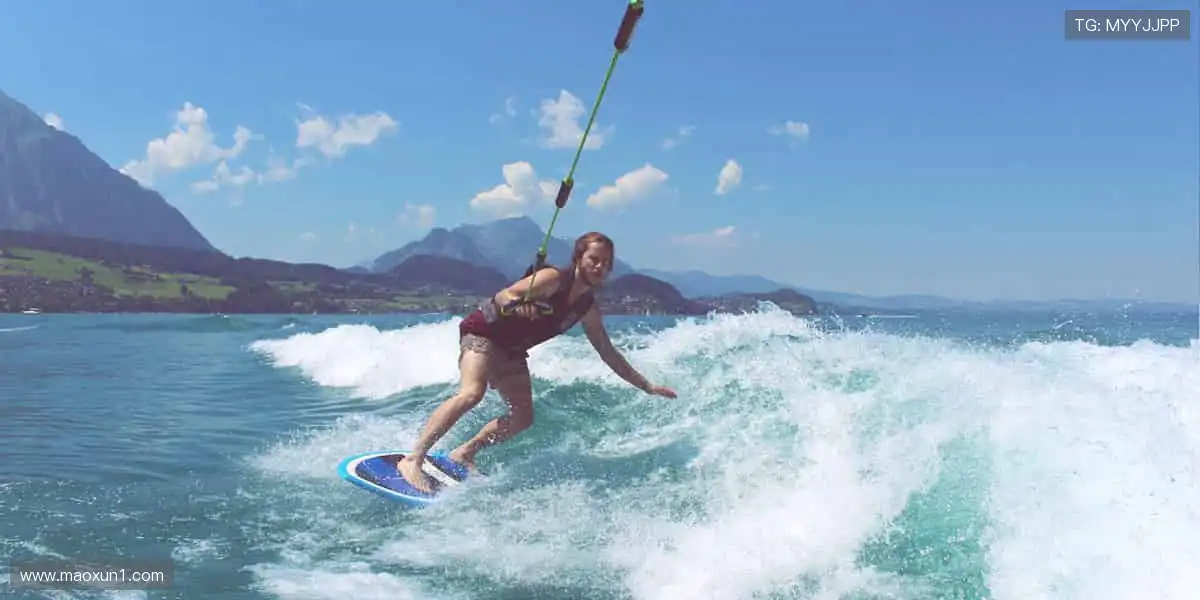 🎁限量周边，先到先得！收藏热爱，让记忆永不褪色🔖